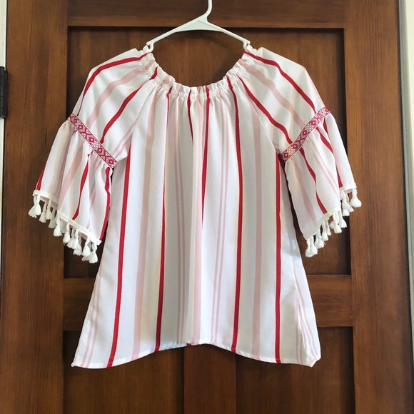 🌹Striped Top🌹 - Picture 2 of 4